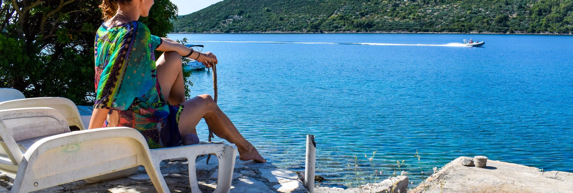 Sanja Macur_Zasebna plaža in mir na robinzonskih počitnicah Krknata