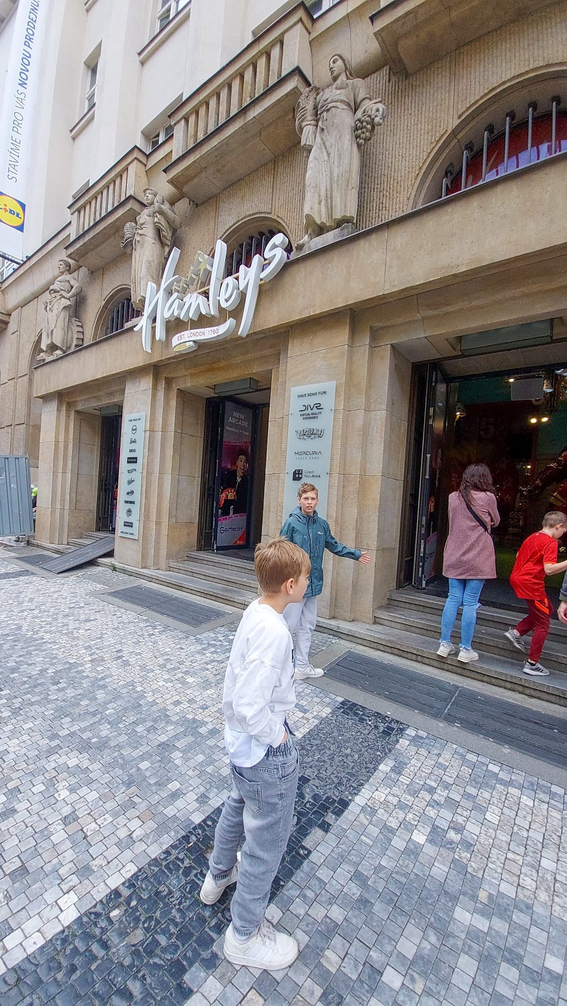 Hamleys trgovina z igračami Praga