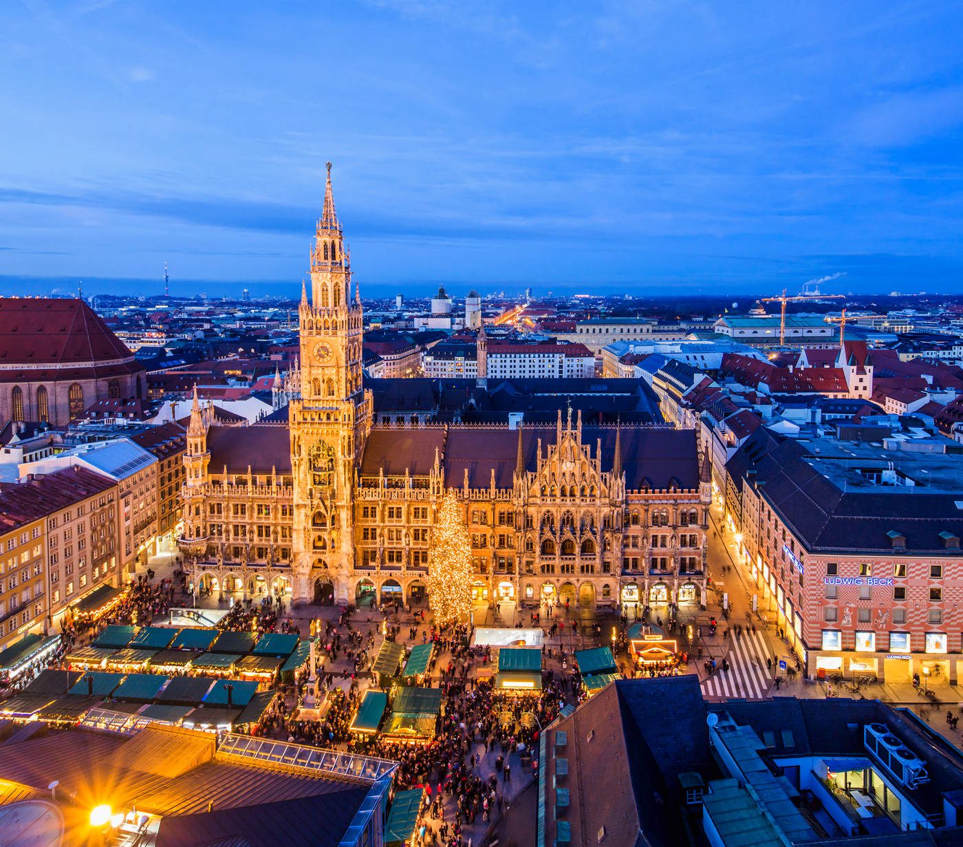 Munchen božični sejem mestna hiša, adventne destinacije, predbožični Munchen
