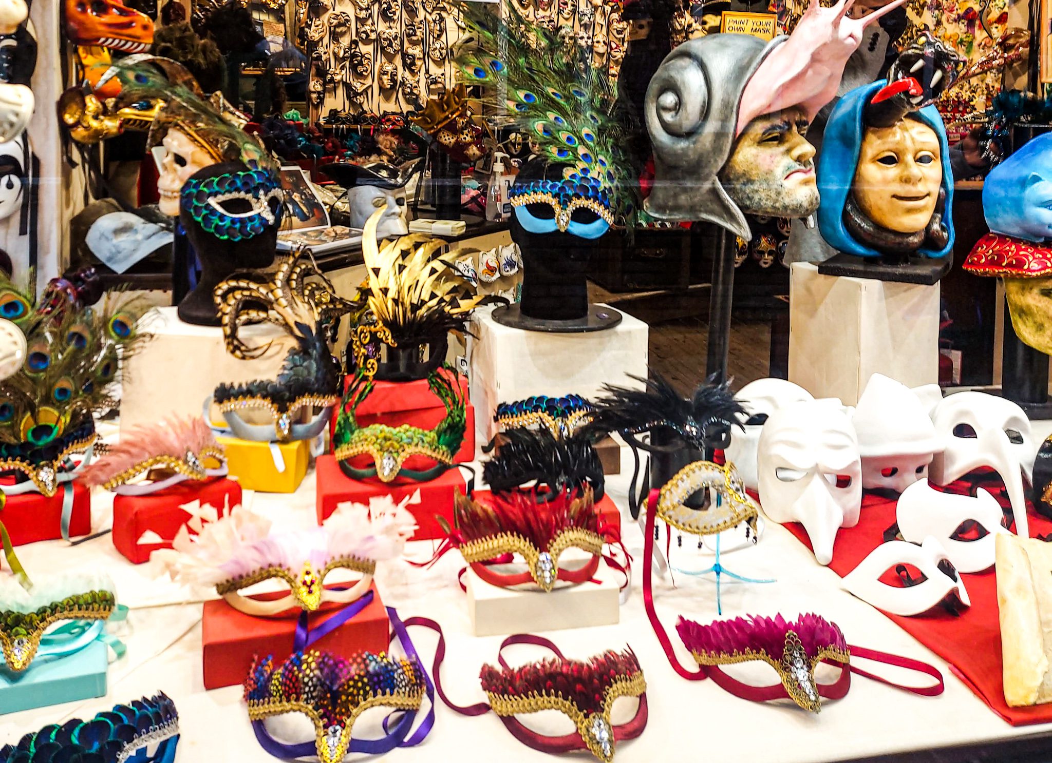 Beneške maske prodajalna, Benetke izlet, karneval