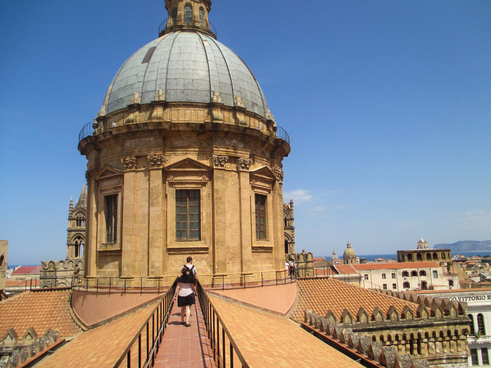 Katedrala-Palermo-prvomajske-počitnice-Sicilija