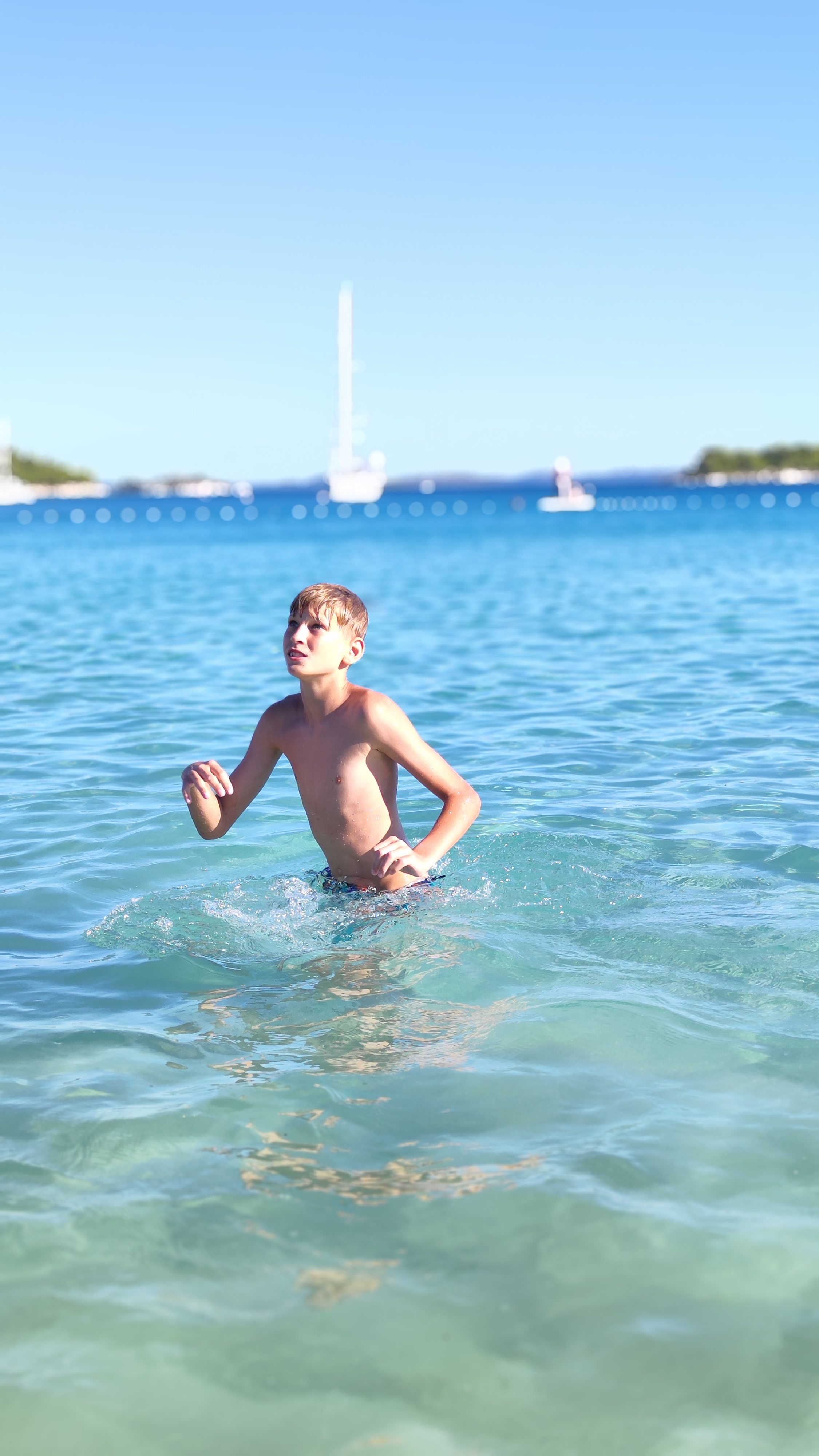 Kosirina plaža, Murter, vodnik SANJAM.