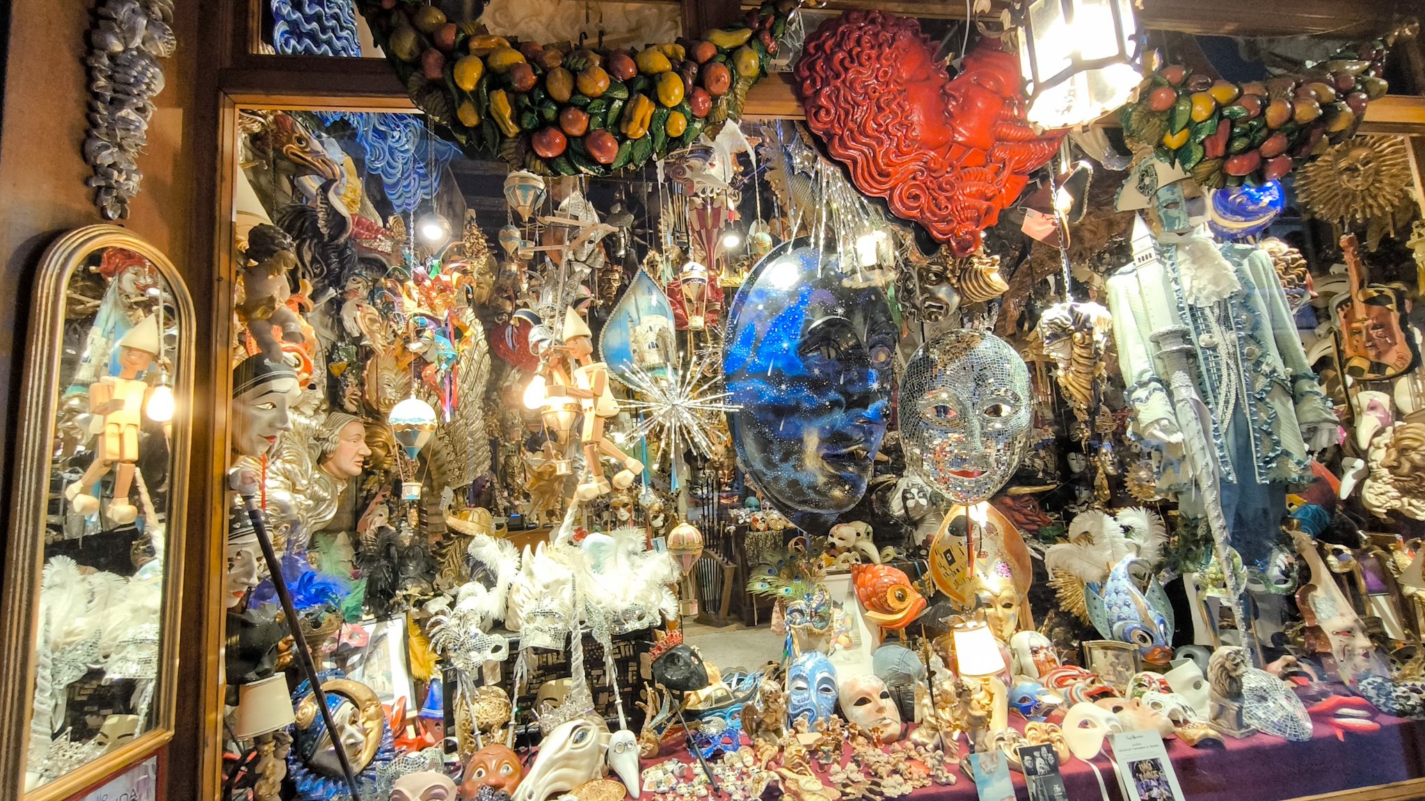 Beneški karneval 2026 maske, program, izložba