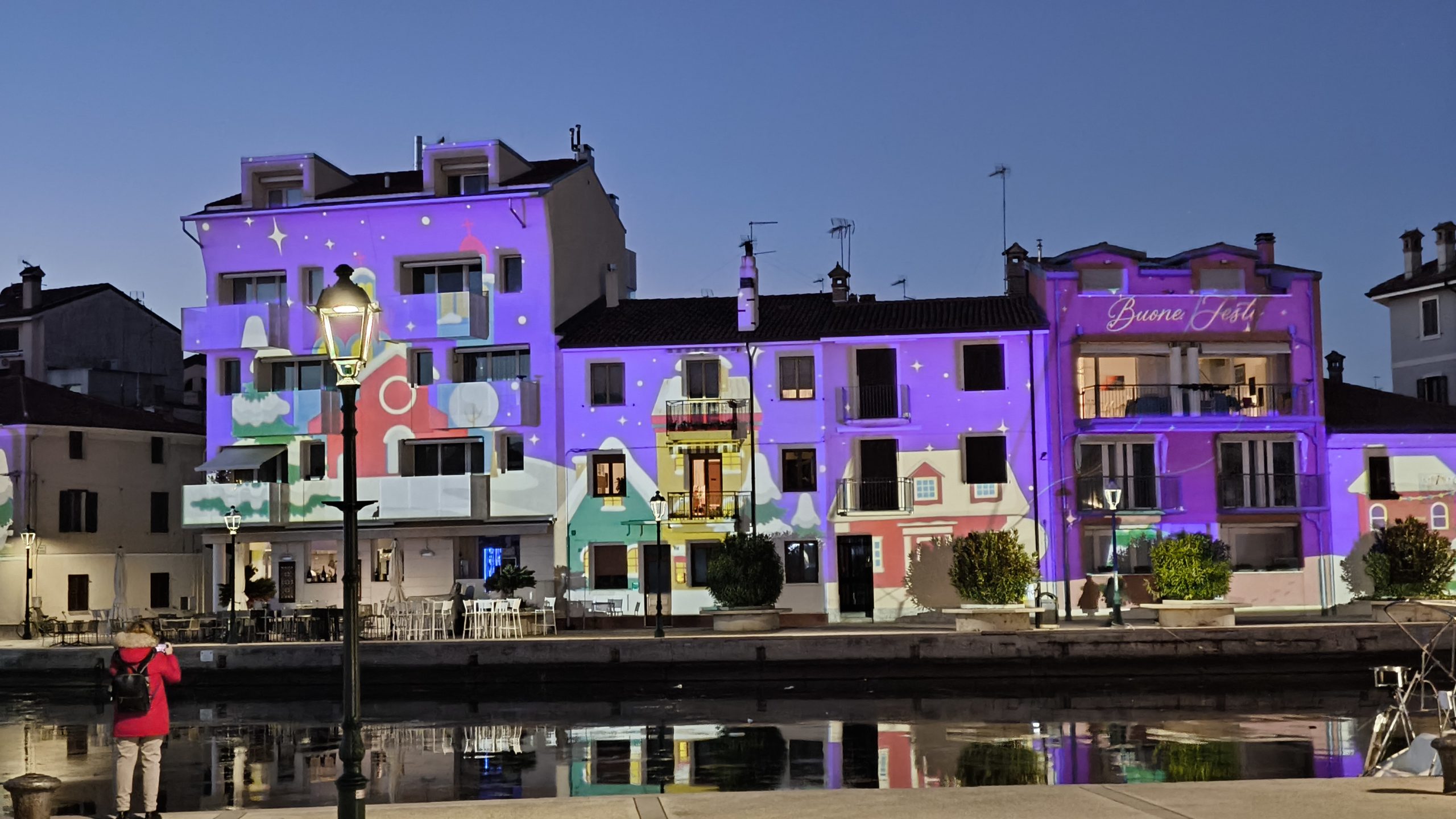 Advent v Gradežu, projekcija pristanišče