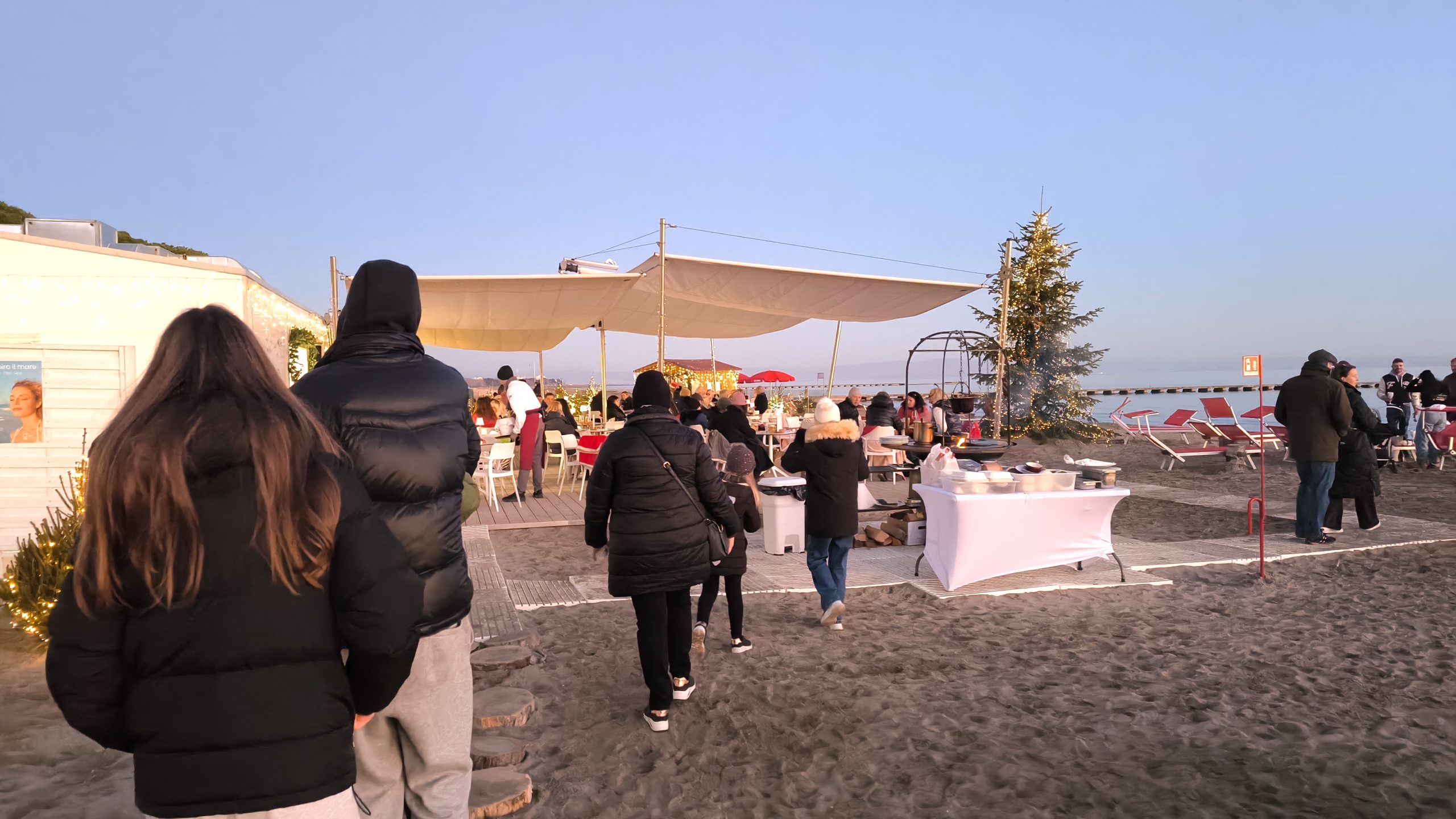 Bar Numero Uno na plaži GIIT decembra