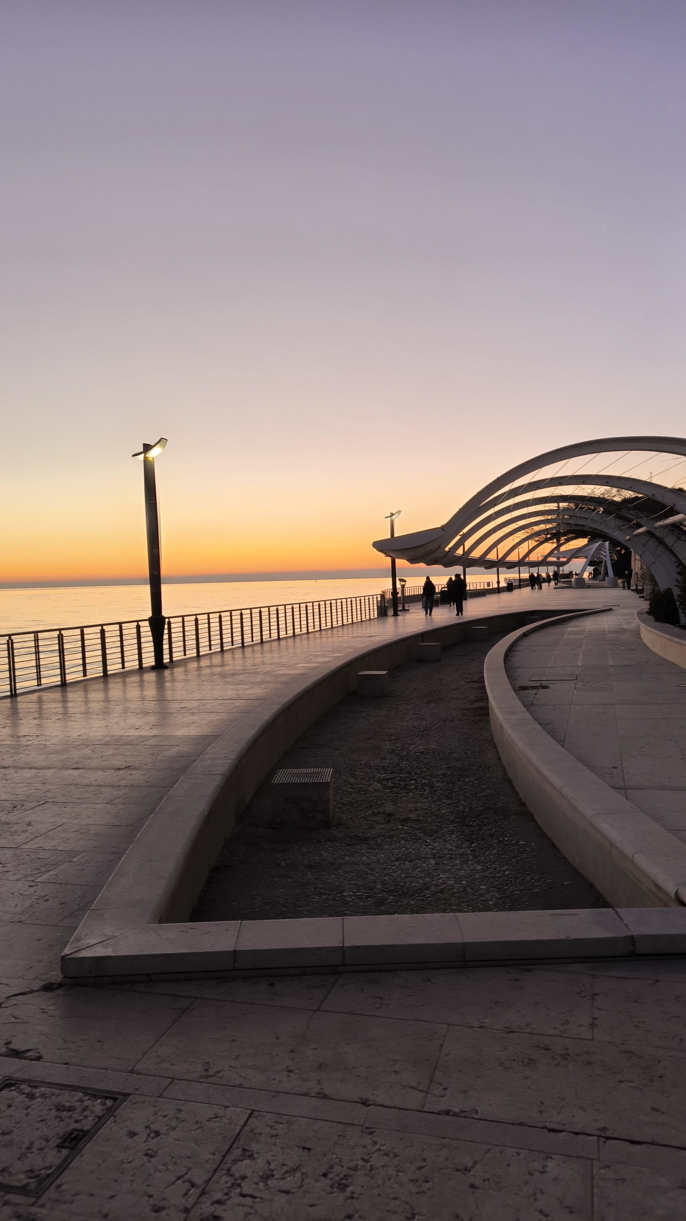 Gradež sončni zahod