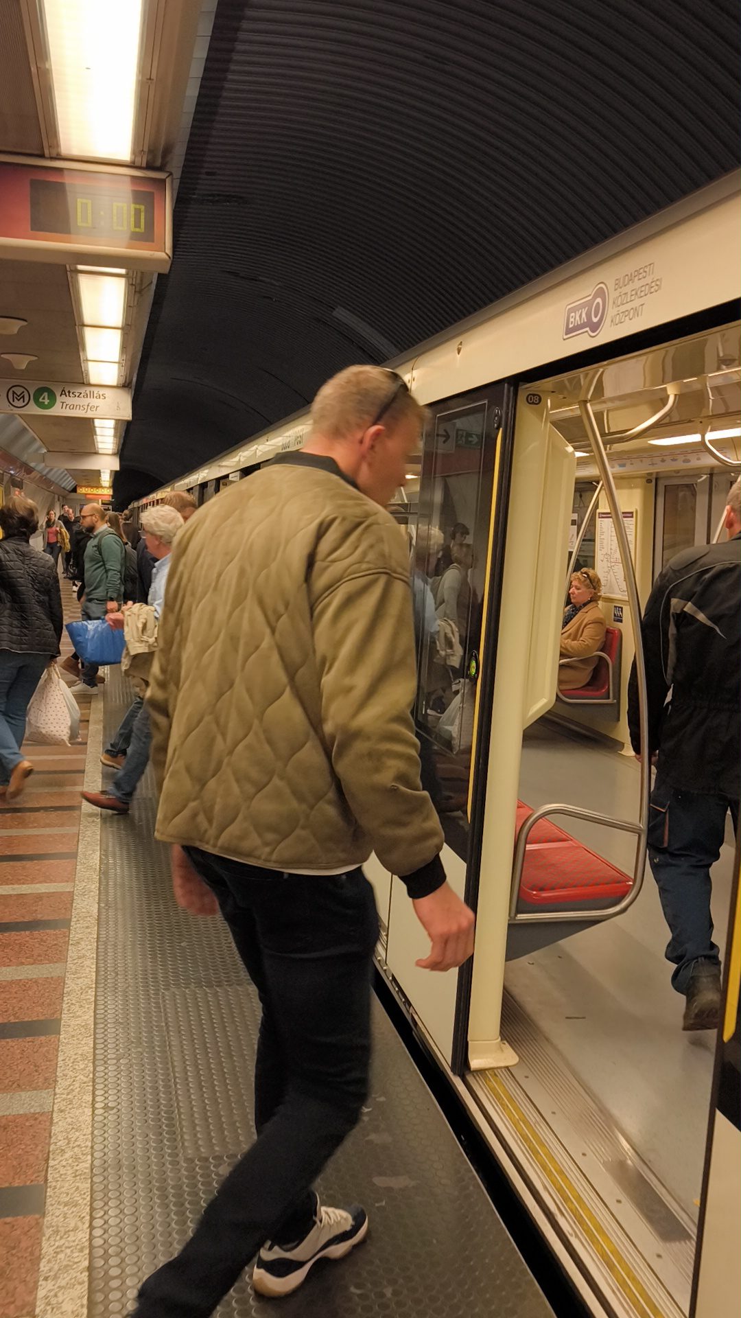 Budimpešta metro javni promet