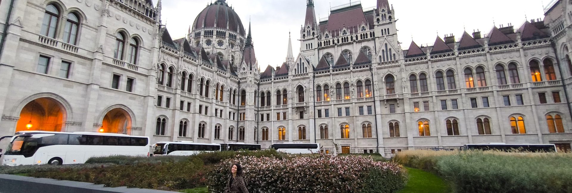 Madžarski parlament znamenitosti Budimpešta Sanja Macur