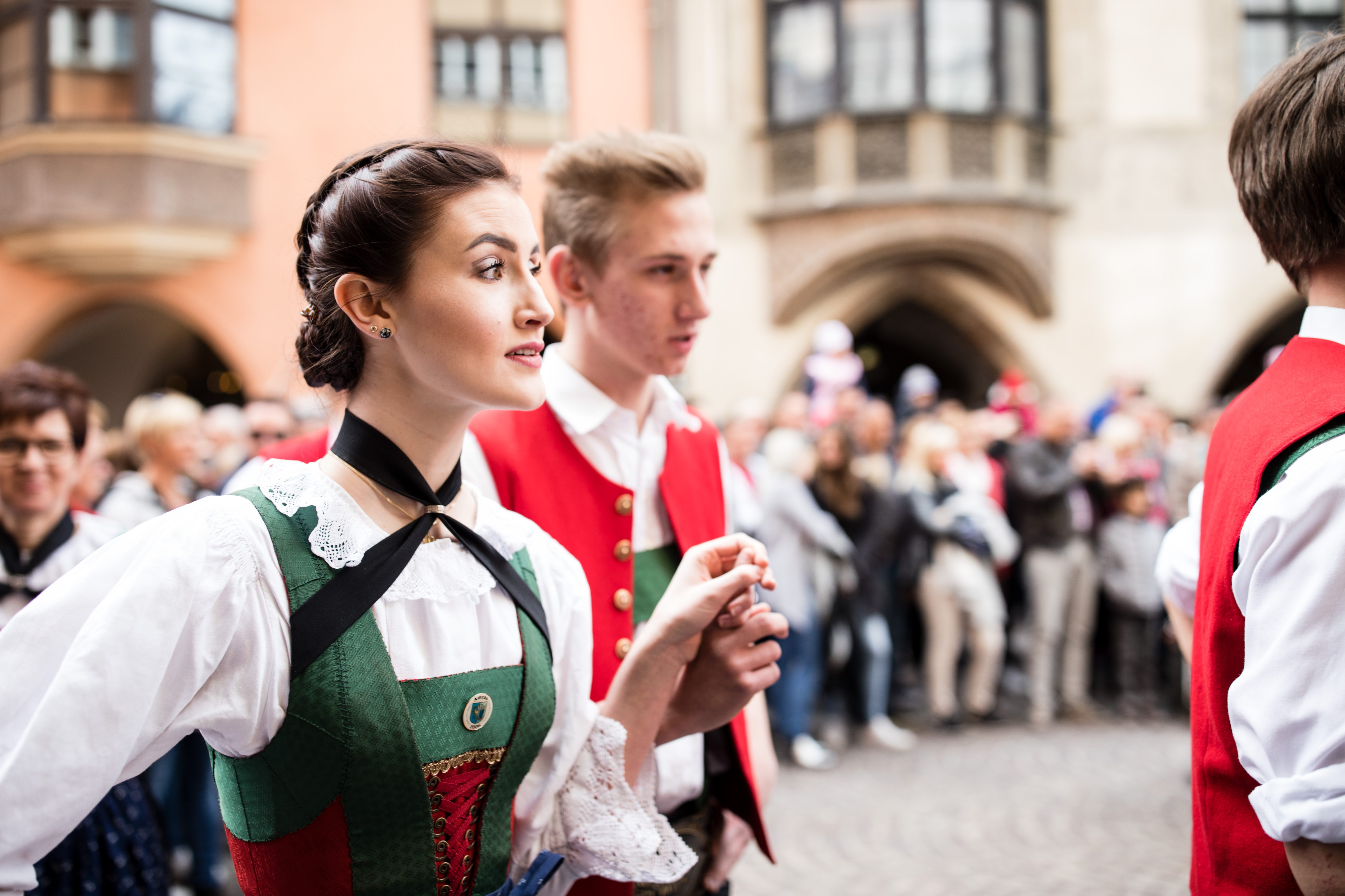 Bandltanz-(c)-IAI-GmbH-Daniel-Zangerl, velikonočni sejmi in tržnice