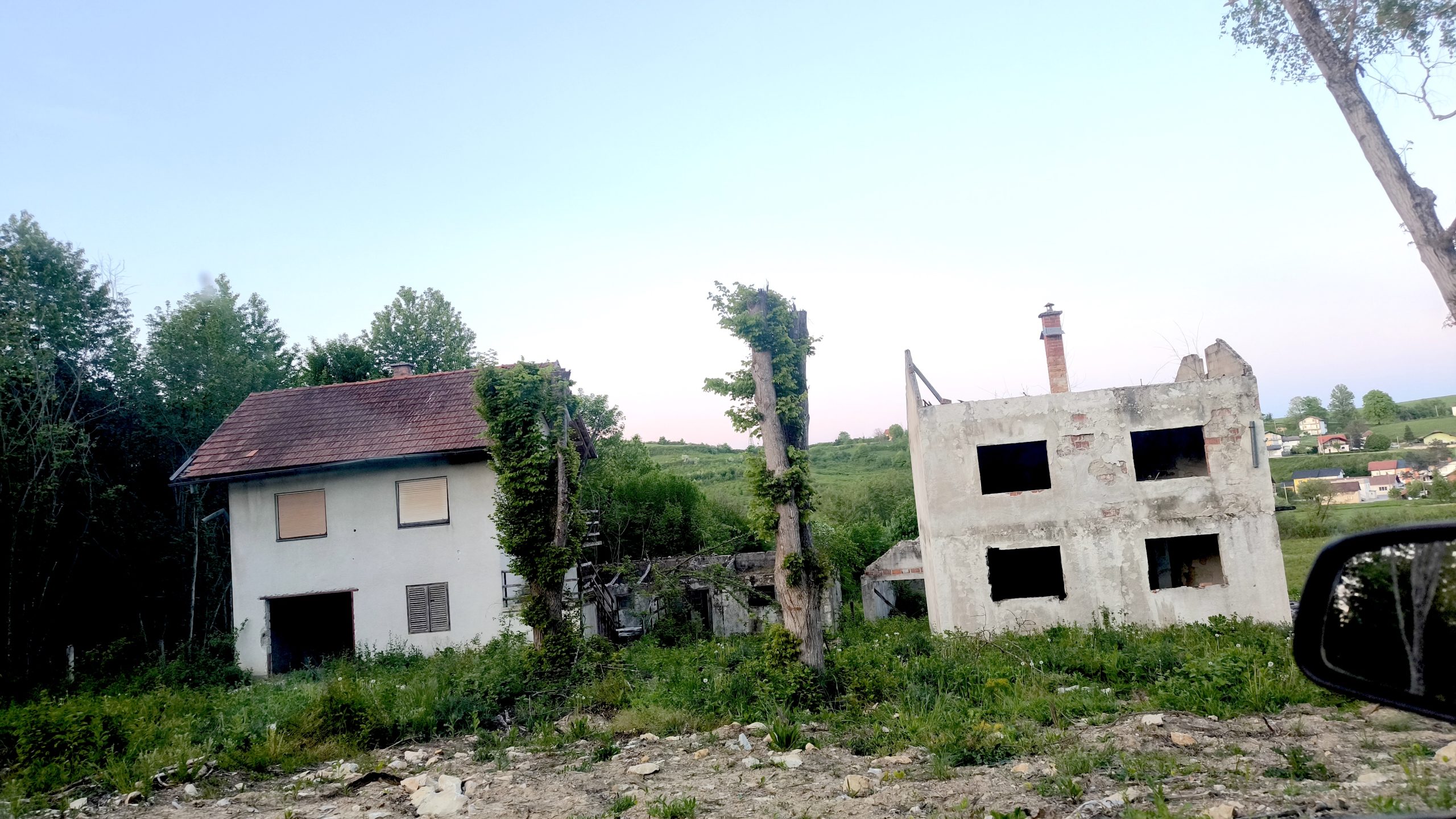 Posledice balkanske vojne uničene hiše