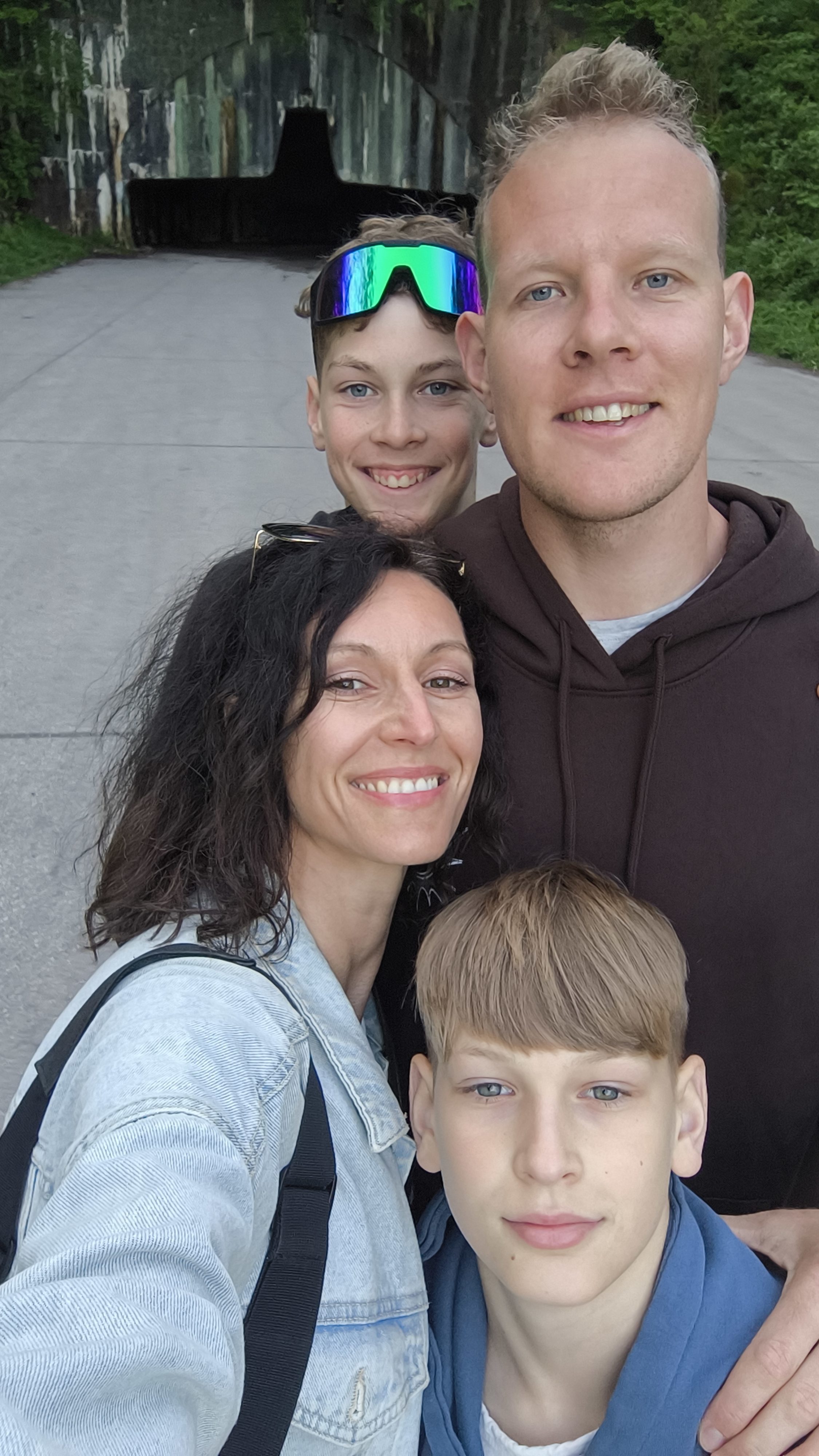 Željava sončni zahod steza