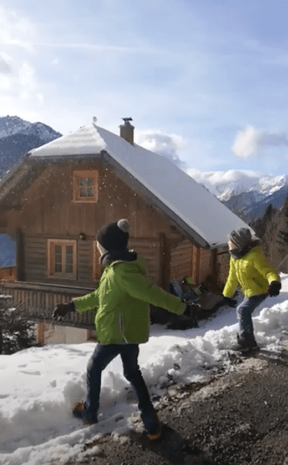 Srednji vrh Gozd Martuljek, zimski izlet v Kranjsko goro